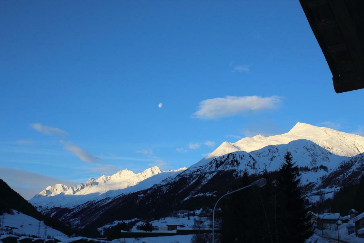 Chalet Cuore Delle Alpi Airolo Luaran gambar